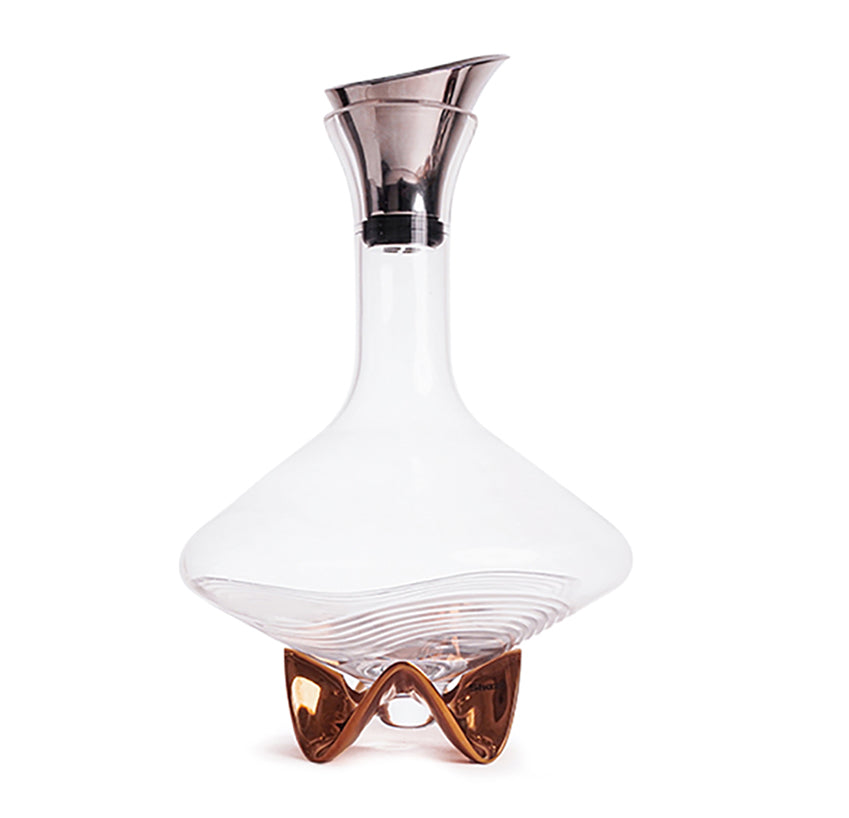 The Wavemaker with the Arch