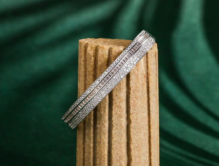 Stellarise Silver Bangle