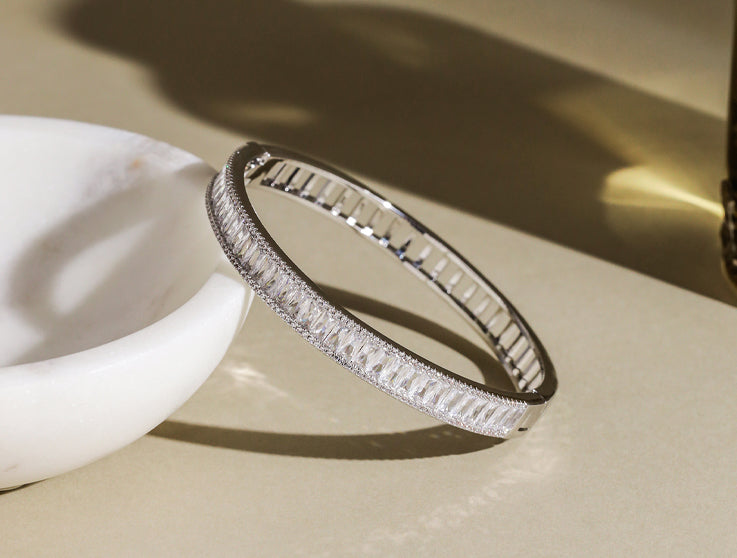Ursa Silver Bangle