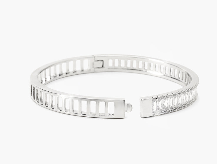 Ursa Silver Bangle