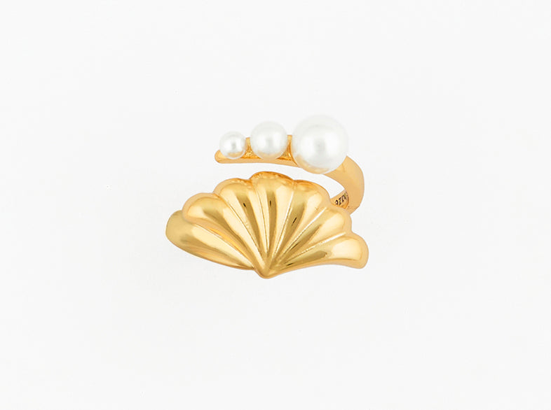 Coast's Crest Ring